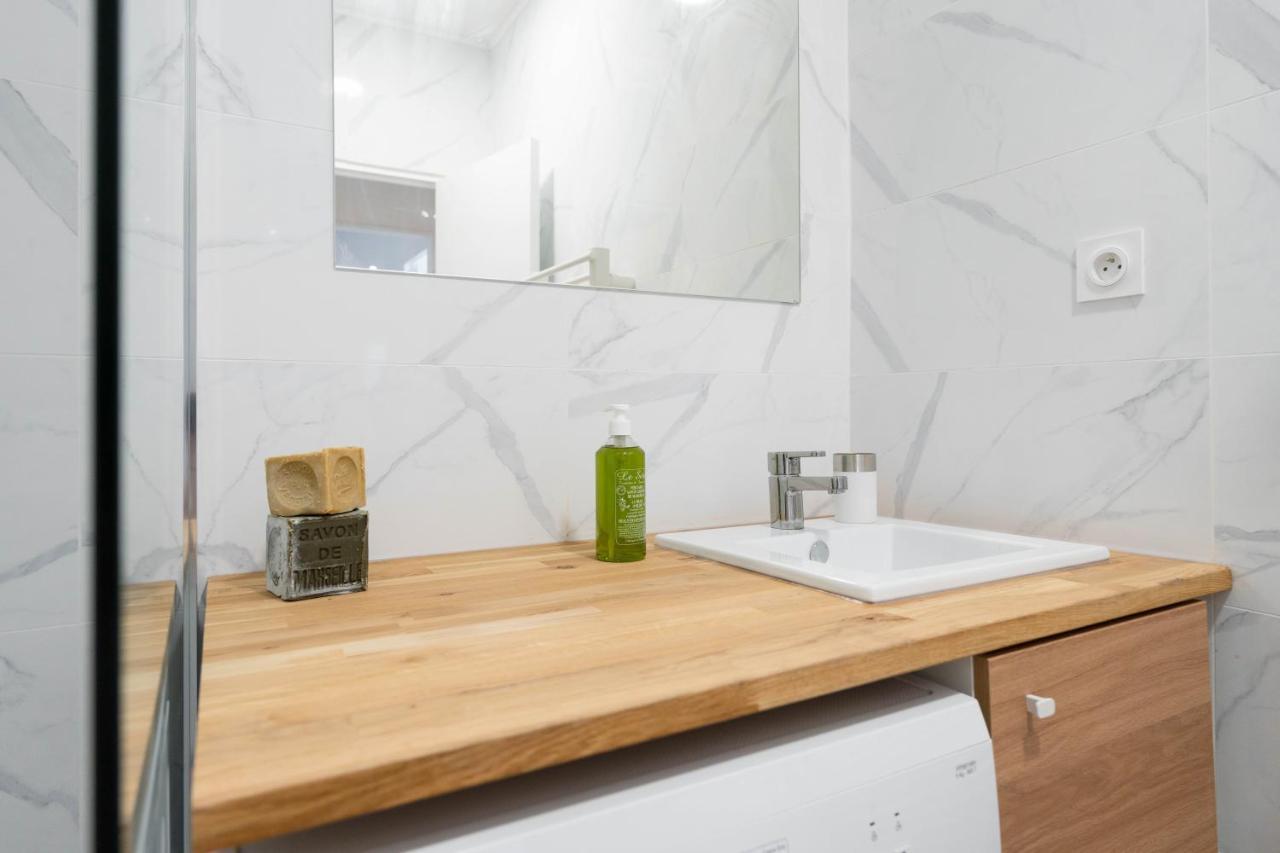 Le Concorde 3 - Appartement 2 Chambres - 8 Pers - Terrasse - Clim Marseille Ngoại thất bức ảnh